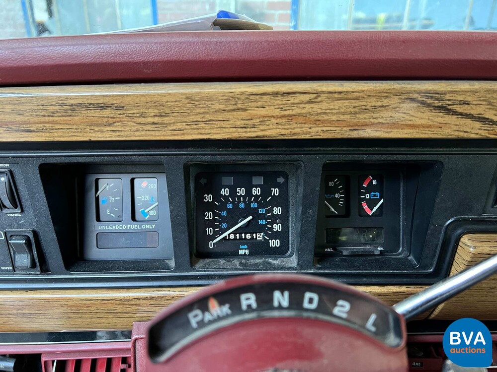 JeepWagoneer 5.9 V8 Limited Wagon 200 PS 1966, DR-61-67.