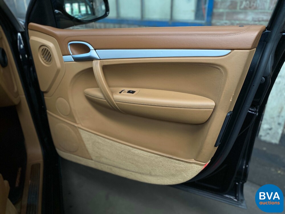 Porsche Cayenne 4.8S 385 PS 2007, 84-HTV-6.
