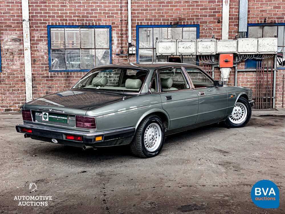 Jaguar Sovereign 4.0 226 PS 1992, FS-LR-12.