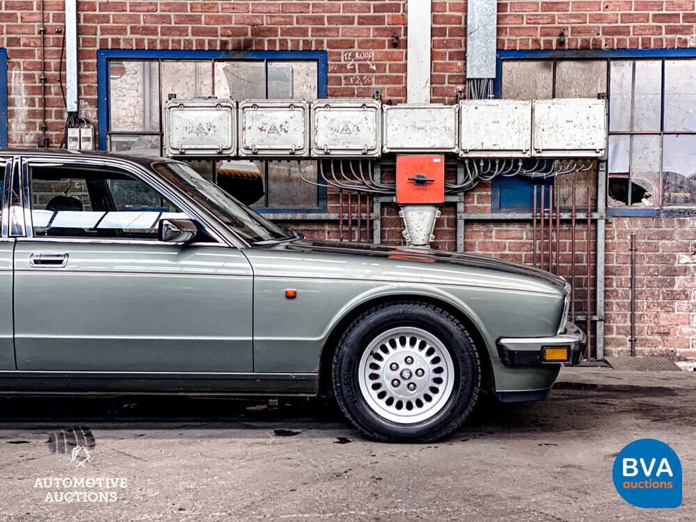 Jaguar Sovereign 4.0 226 PS 1992, FS-LR-12.