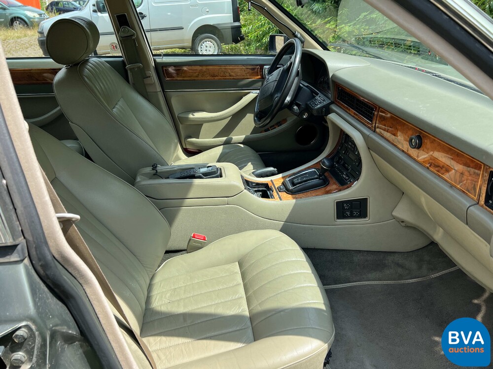 Jaguar Sovereign 4.0 226 PS 1992, FS-LR-12.