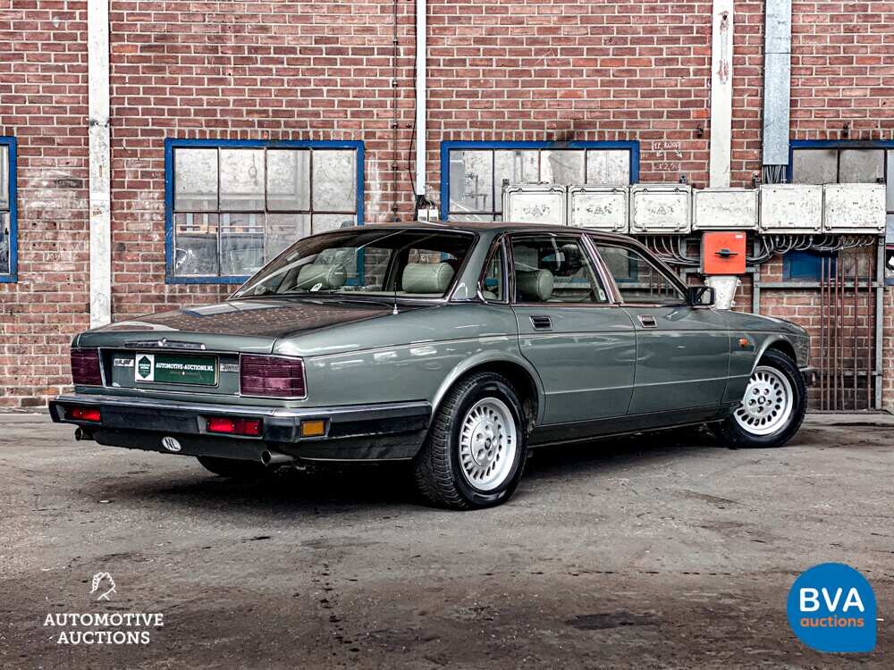 Jaguar Sovereign 4.0 226 PS 1992, FS-LR-12.