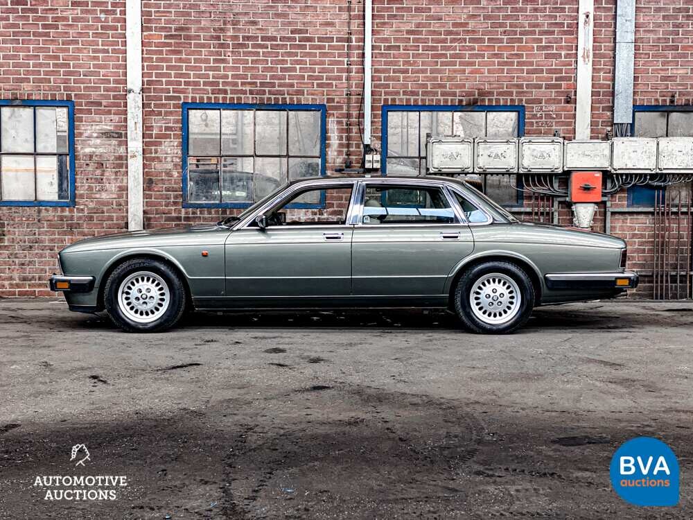 Jaguar Sovereign 4.0 226 PS 1992, FS-LR-12.
