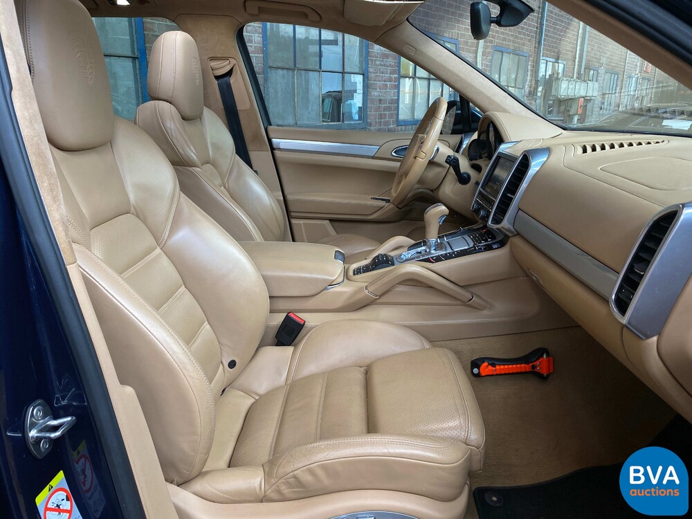 Porsche Cayenne 4.8 Turbo 500 PS 2011, 79-ZSP-4.