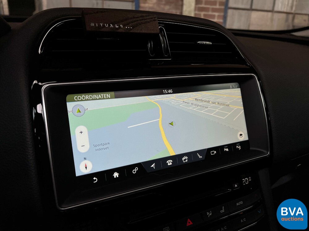 Jaguar F-Pace 20d AWD Portfolio 180PS 2016 -GRAUE LIZENZ-, VRG-57-V.