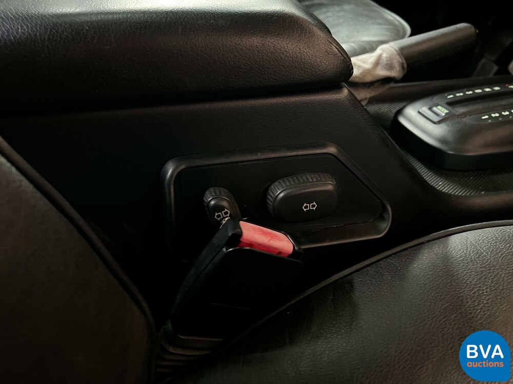 Landrover Discovery II 4.0 V8 II 180PS 2003 -Org. NL-, 47-LZ-BG.