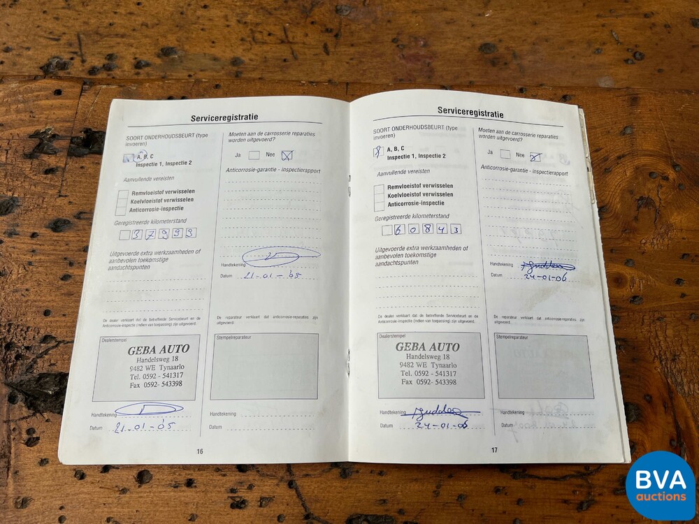 Landrover Discovery II 4.0 V8 II 180PS 2003 -Org. NL-, 47-LZ-BG.