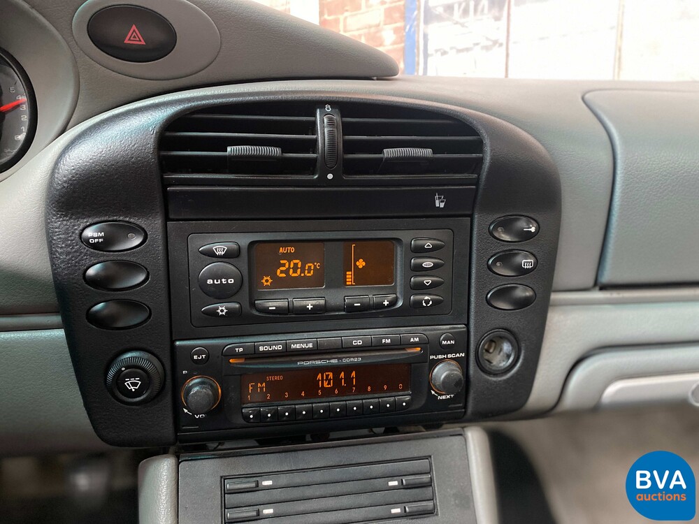 Porsche 911 996 3.6 Carrera 320PS 2004 -YOUNGTIMER-.