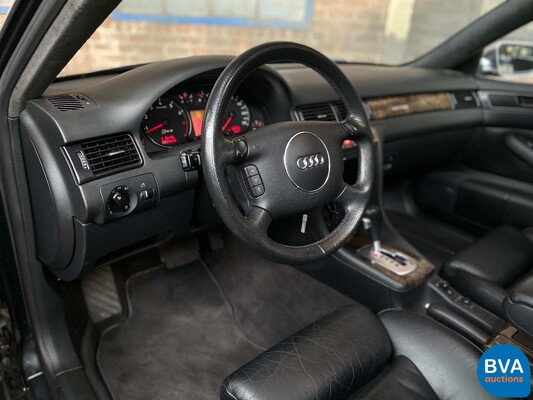 Audi RS6 Avant 4.2 quattro 450pk 2002, 24-ZGD-4