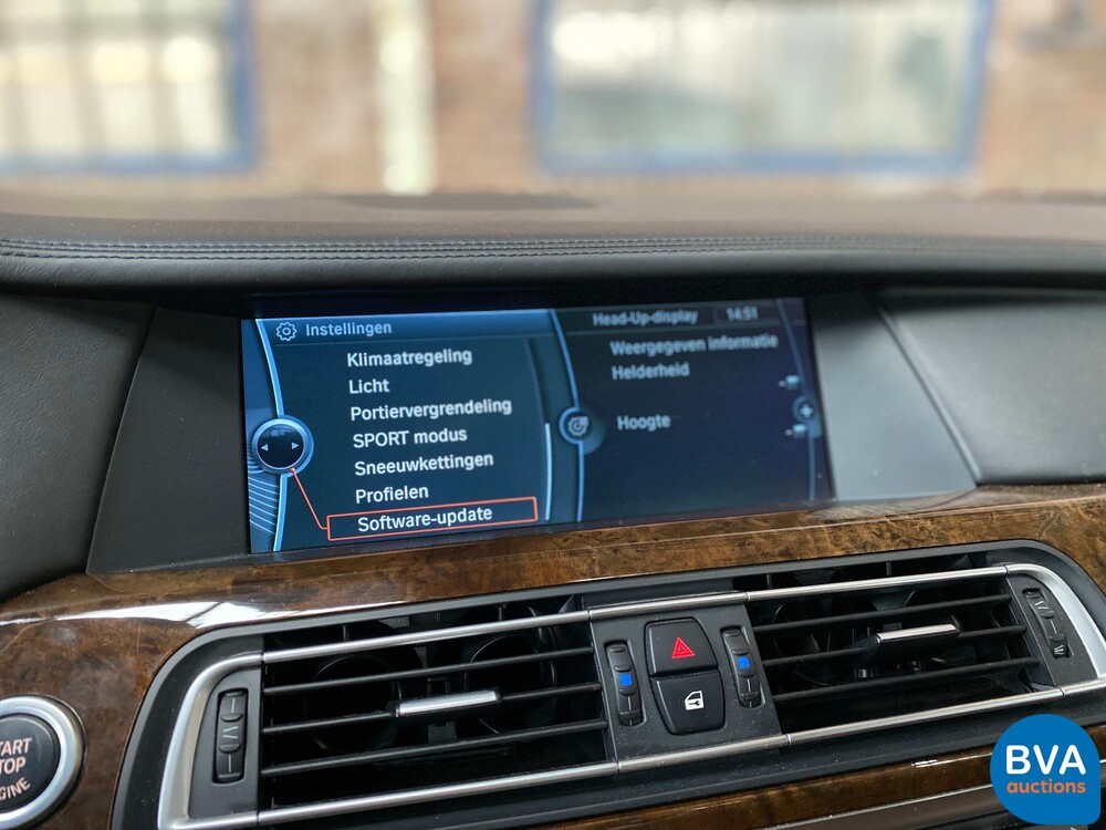 BMW 760Li V12 7-serie 2011 544pk, ZK-833-L.