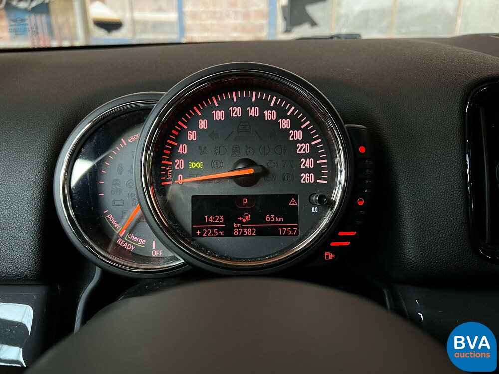 Mini Cooper S Countryman 2.0 E-hybrid All4 Chili 136pk 2017, P-027-NZ