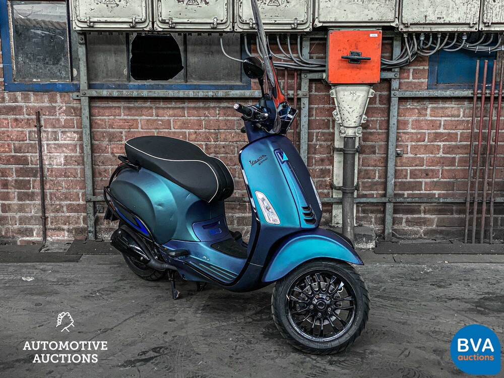 *CUSTOM COLOR* Piaggio Vespa Sprint 25km 4-takt, F-452-TT