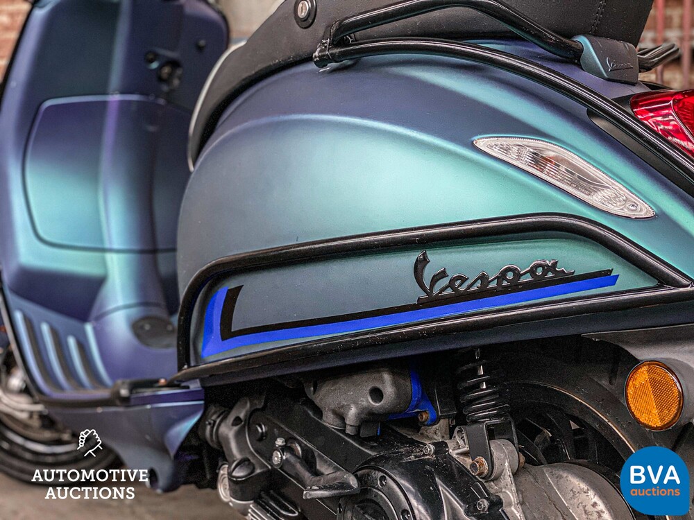 *CUSTOM COLOR* Piaggio Vespa Sprint 25km 4-takt, F-452-TT