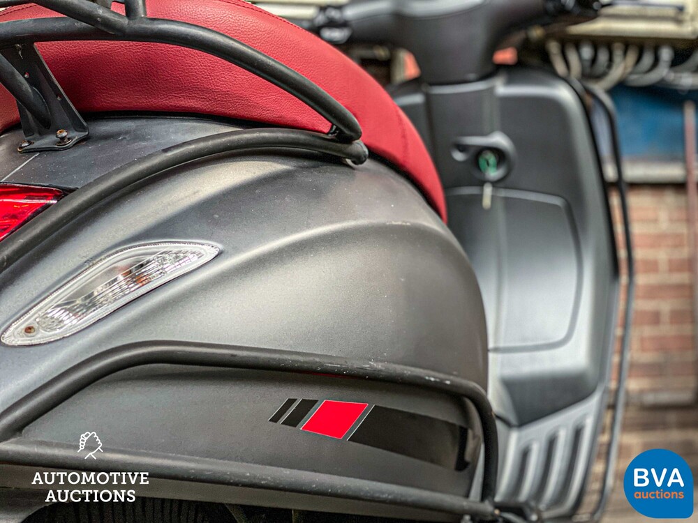 Piaggio Vespa Sprint 4-Takt 25km, DGX-66-R