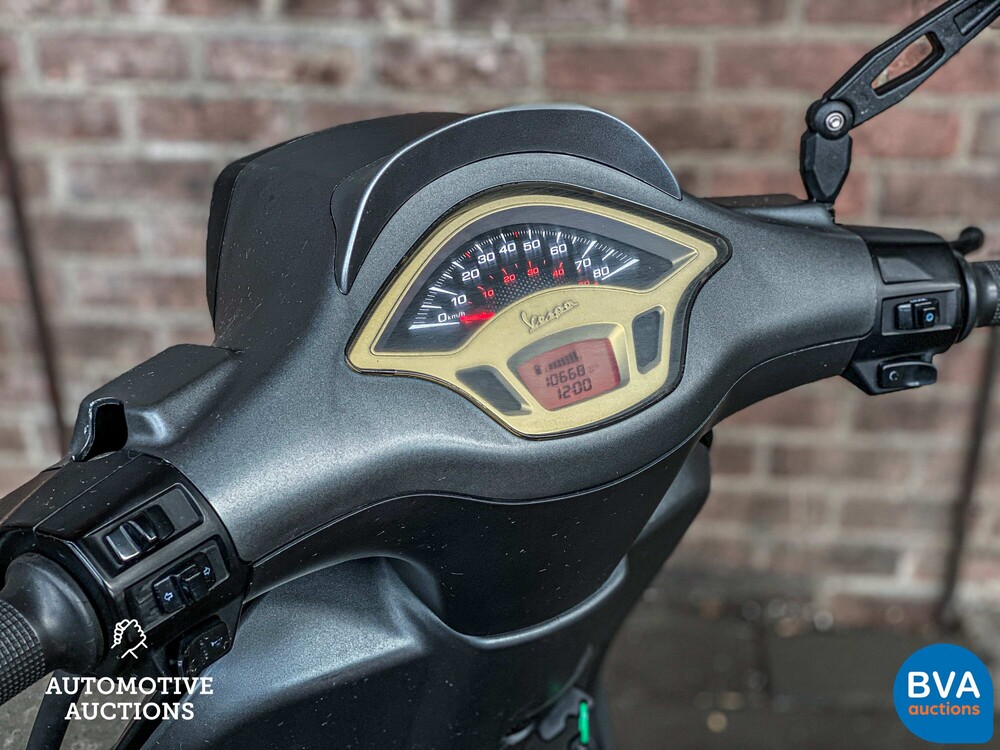 Piaggio Vespa Sprint 4-Takt 25km, DGX-66-R