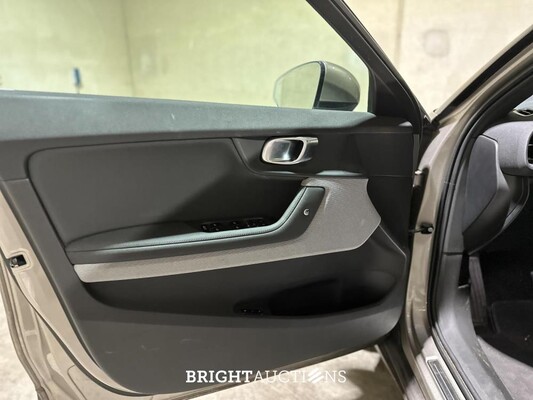 Polestar 2 Long Range Single Motor 78 kWh 231pk 2021 (Origineel-NL + 1e Eigenaar), N-714-FG