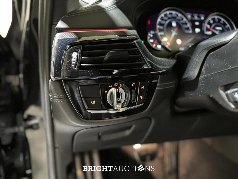 BMW M5 4.4 V8 xDrive M-Sport 600pk 2019 5-Serie F90, K-449-PN