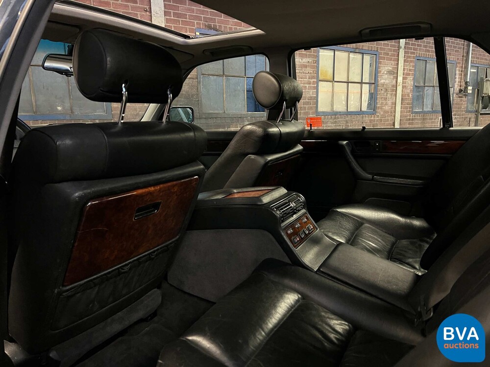 BMW 750iL Highline 7-Serie 5.0 V12 300pk E32 1992