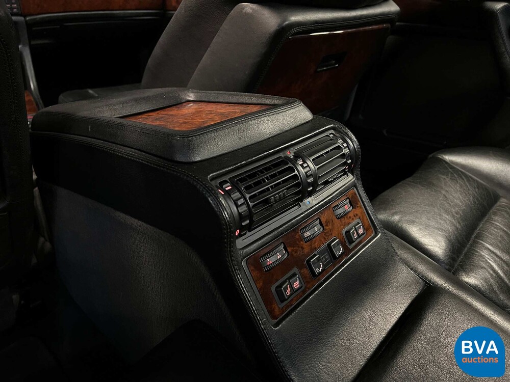 BMW 750iL Highline 7-Serie 5.0 V12 300pk E32 1992