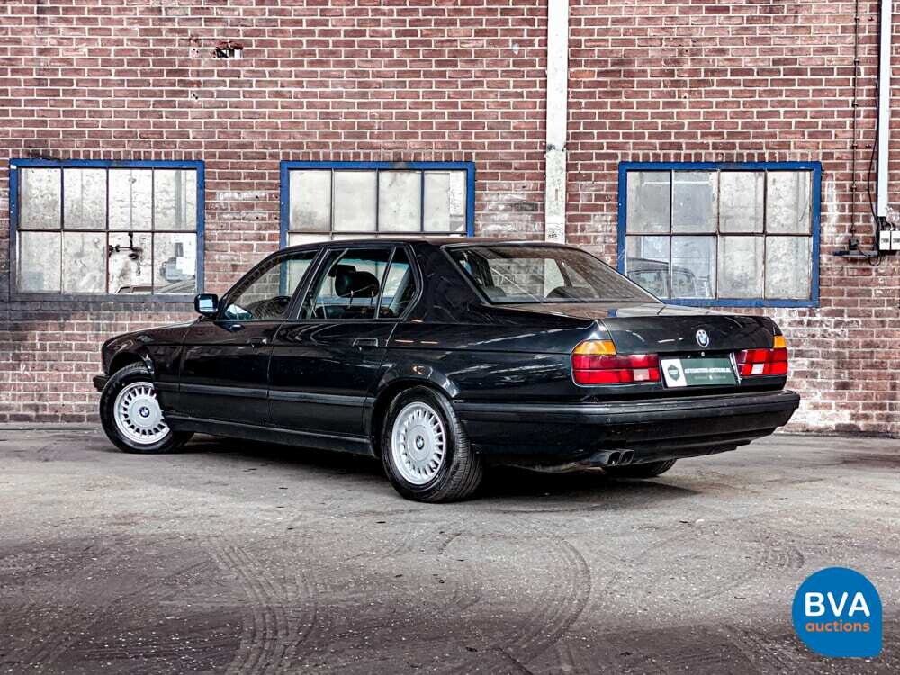 BMW 750iL Highline 7-Serie 5.0 V12 300pk E32 1992
