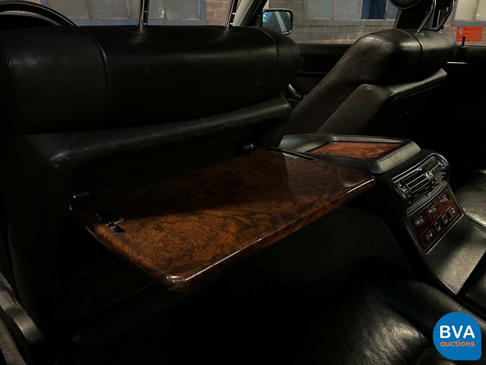 BMW 750iL Highline 7-Serie 5.0 V12 300pk E32 1992