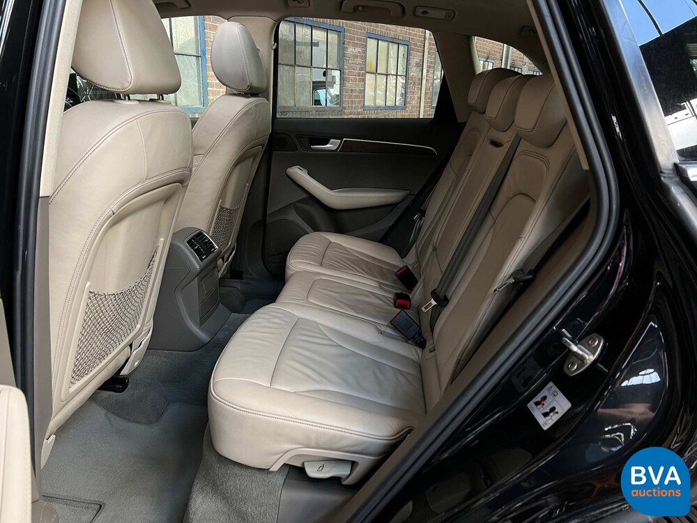 Audi Q5 2.0 TFSI quattro Pro Line 211pk 2010, P-008-KR