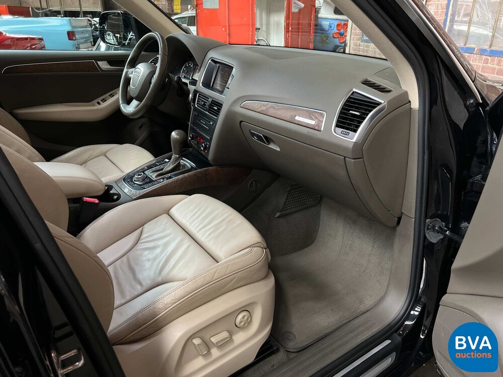 Audi Q5 2.0 TFSI quattro Pro Line 211pk 2010, P-008-KR