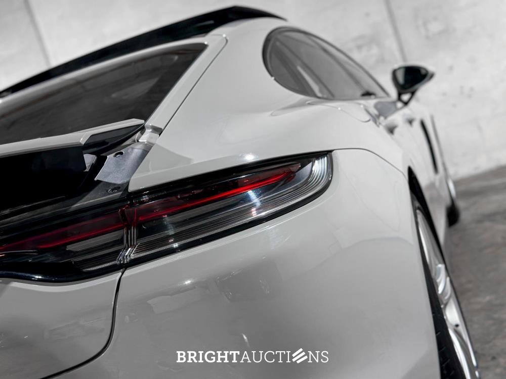 Porsche Panamera 4S E-Hybrid 2.9 V6 FACELIFT 560pk 2020 Sport-Chrono (Origineel-NL + 1e Eigenaar), K-734-BH