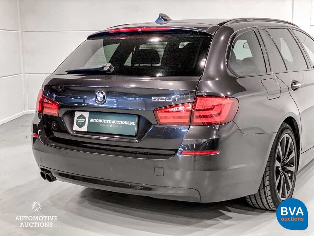 BMW 520i Touring M-Sport High Executive 5-Series 184pk 2012, TZ-432-N.