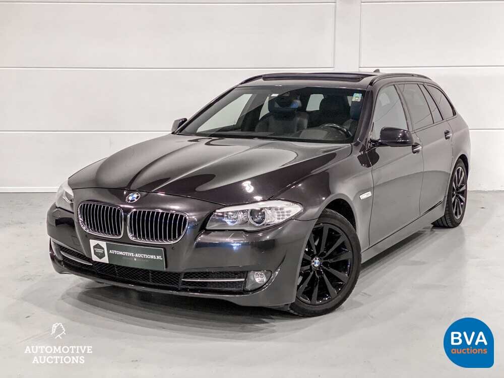 BMW 520i Touring M-Sport High Executive 5-Series 184pk 2012, TZ-432-N.