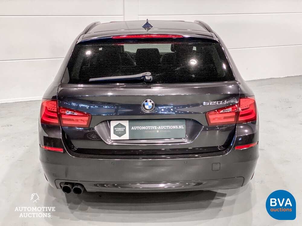 BMW 520i Touring M-Sport High Executive 5-Series 184pk 2012, TZ-432-N.