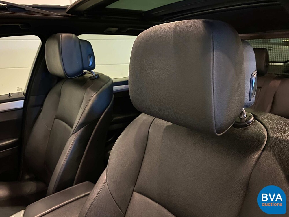 BMW 520i Touring M-Sport High Executive 5-Series 184pk 2012, TZ-432-N.