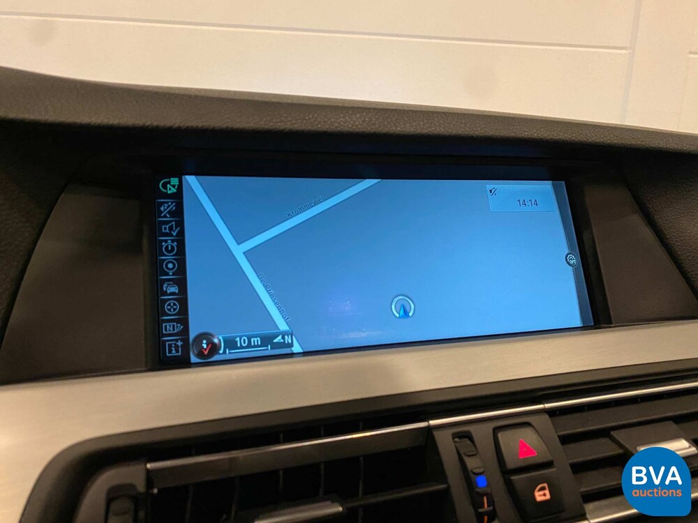 BMW 520i Touring M-Sport High Executive 5-Series 184pk 2012, TZ-432-N.