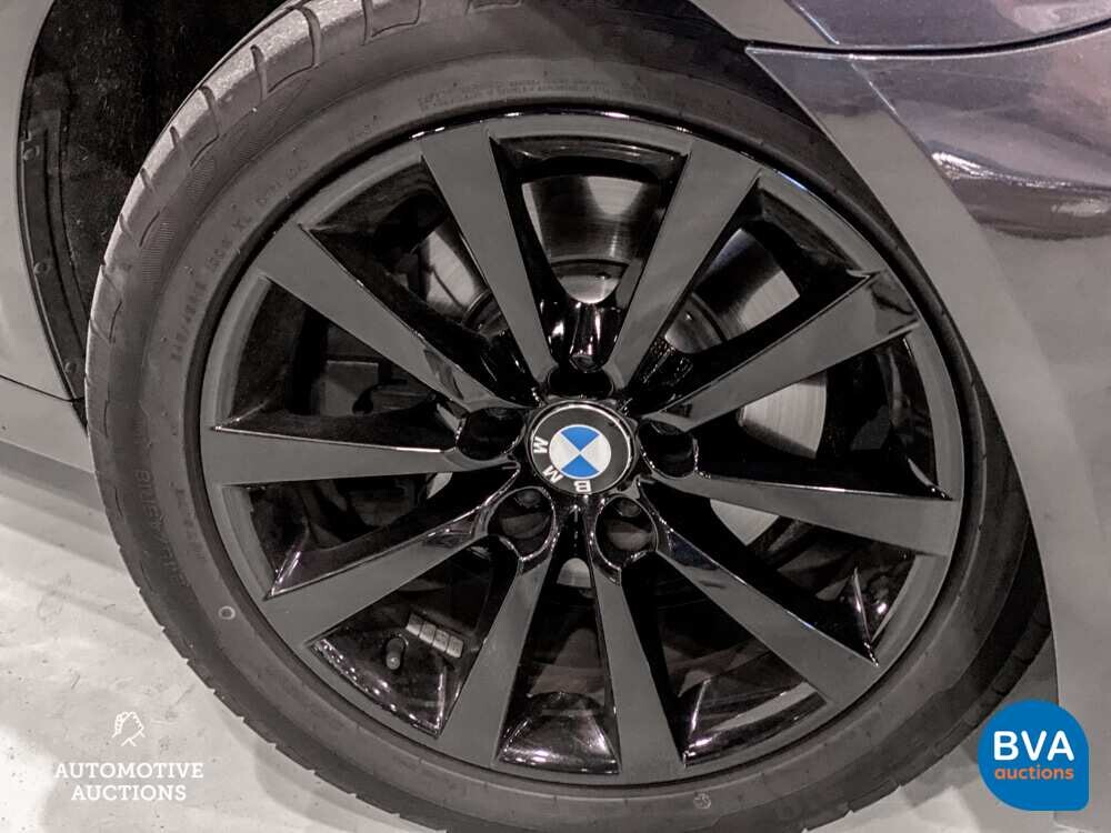 BMW 520i Touring M-Sport High Executive 5-Series 184pk 2012, TZ-432-N.