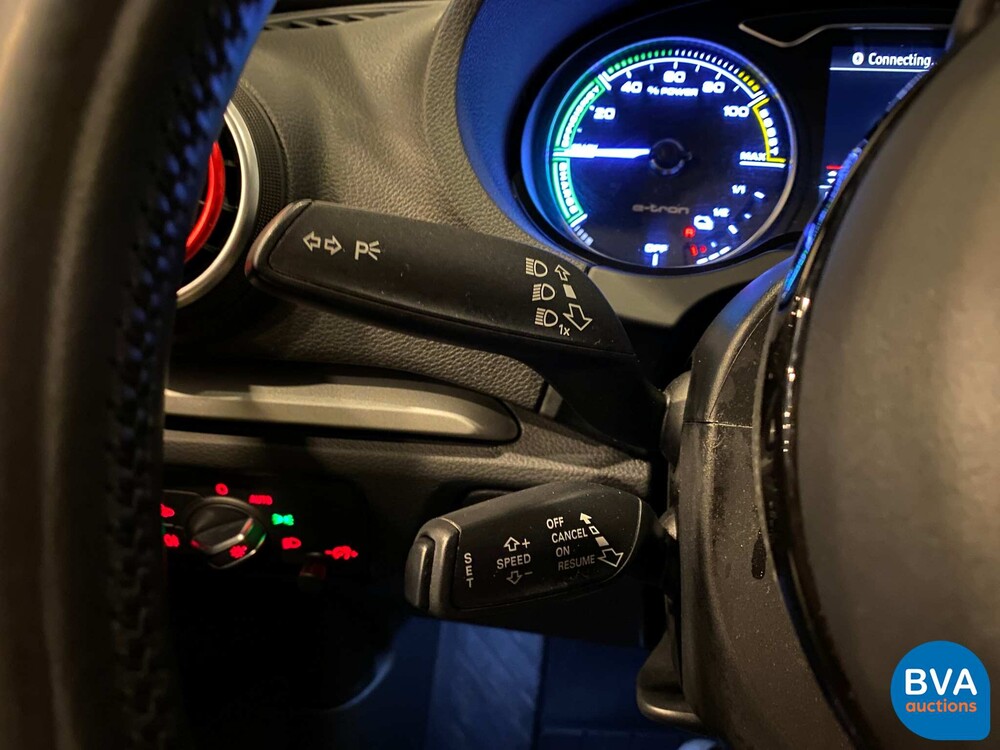 Audi A3 E-tron Sportback 1.4 PHEV Attraction Pro Line plus 204hp 2015, GZ-893-D.