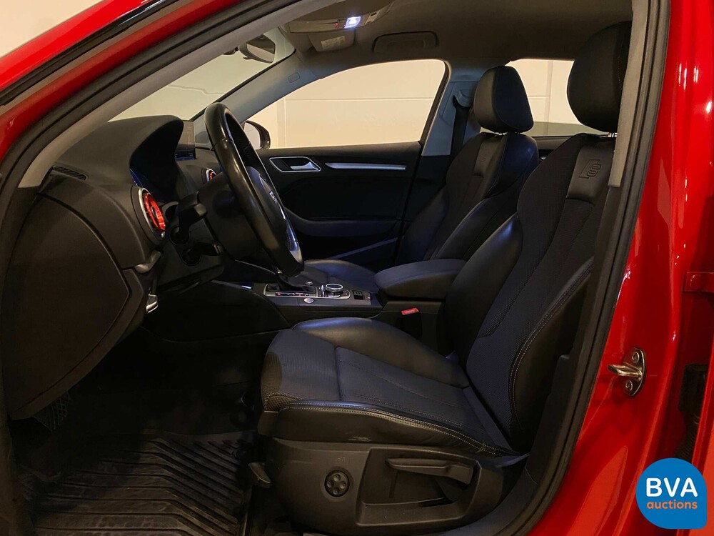 Audi A3 E-tron Sportback 1.4 PHEV Attraction Pro Line plus 204hp 2015, GZ-893-D.