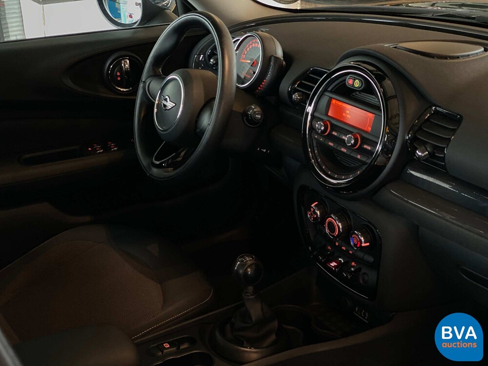 Mini Clubman 1.5D 116hp 2016 British Racing Green Mini Cooper.