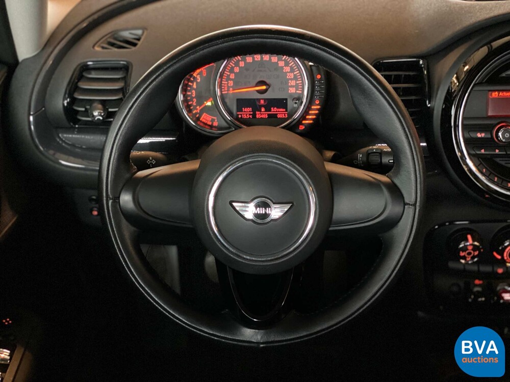 Mini Clubman 1.5D 116hp 2016 British Racing Green Mini Cooper.