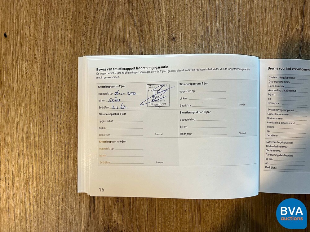 Porsche Panamera 4 Sport Turismo E-Hybrid SportChrono 462pk 2017 Plug-In Hybrid NW MODEL.