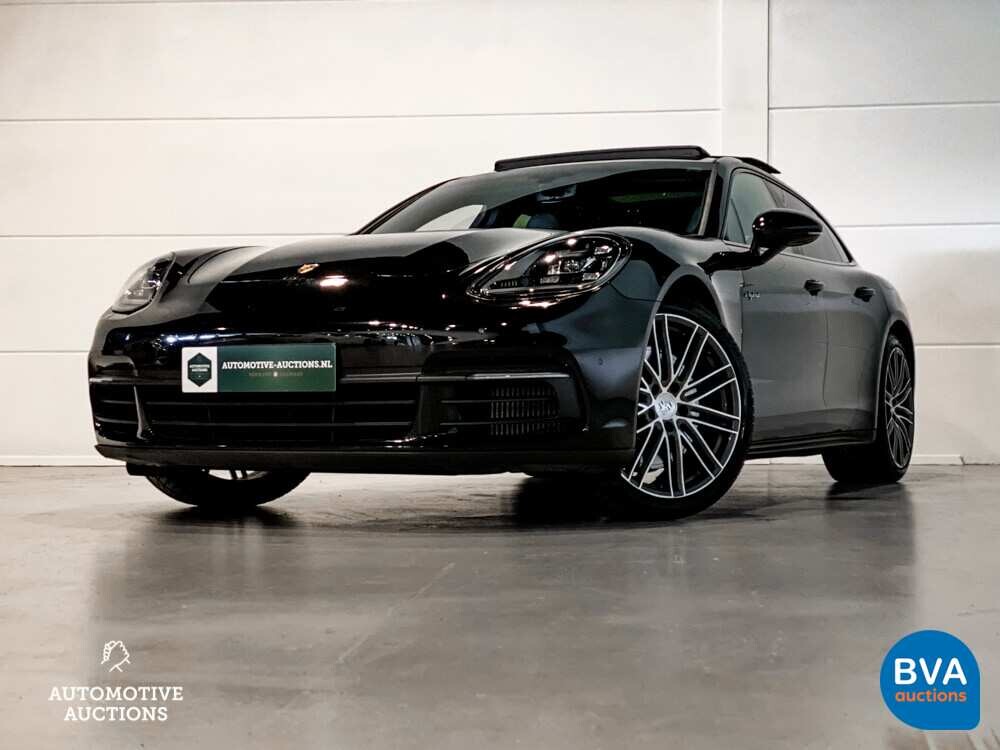 Porsche Panamera 4 Sport Turismo E-Hybrid SportChrono 462pk 2017 Plug-In Hybrid NW MODEL.