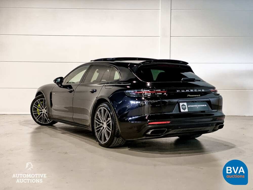 Porsche Panamera 4 Sport Turismo E-Hybrid SportChrono 462pk 2017 Plug-In Hybrid NW MODEL.