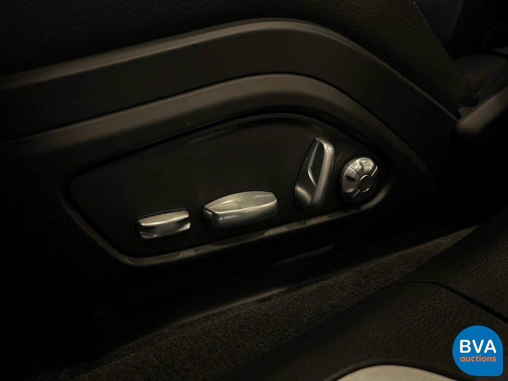 Porsche Panamera 4 Sport Turismo E-Hybrid SportChrono 462pk 2017 Plug-In Hybrid NW MODEL.