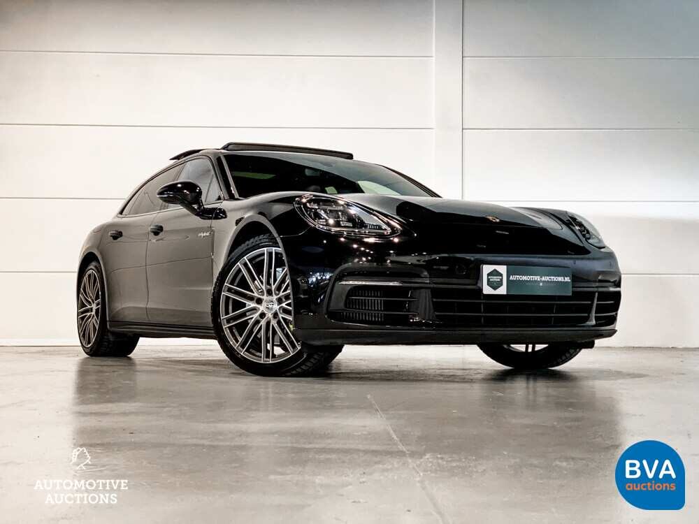 Porsche Panamera 4 Sport Turismo E-Hybrid SportChrono 462pk 2017 Plug-In Hybrid NW MODEL.