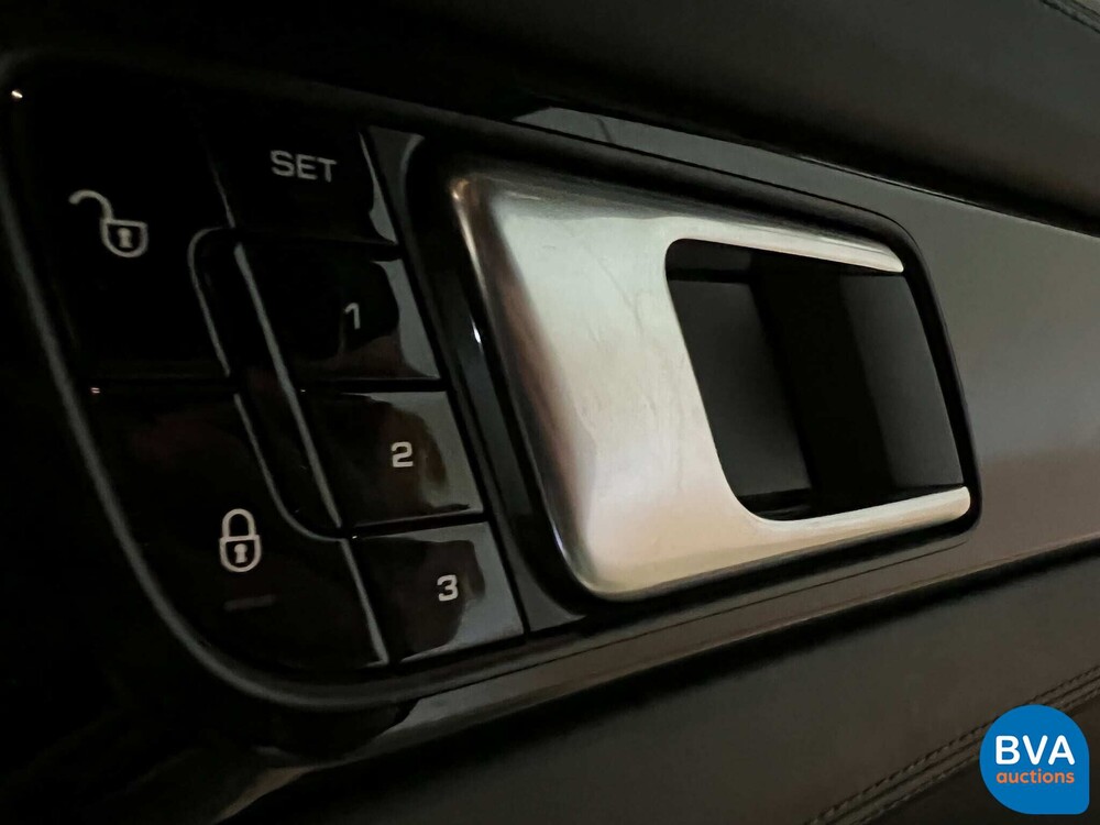 Porsche Panamera 4S Diesel 4.0 V8 421PS 2017 NW-Modell, J-543-VD.