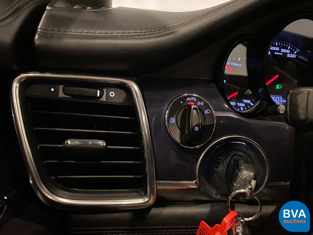 Porsche Panamera S3.0 Hybrid Tiptronic8 333 PS 2011, 27-ZSP-9.