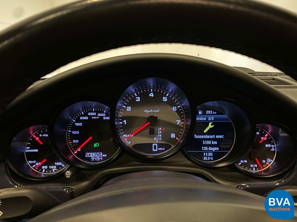 Porsche Panamera S3.0 Hybrid Tiptronic8 333 PS 2011, 27-ZSP-9.