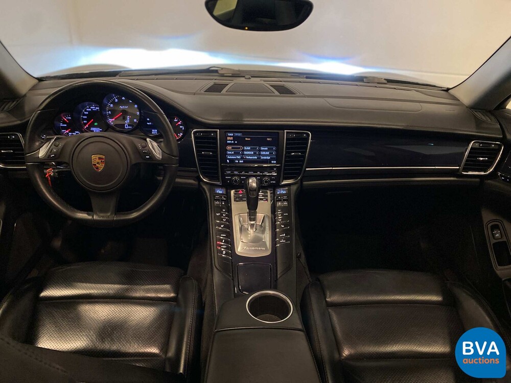 Porsche Panamera S3.0 Hybrid Tiptronic8 333 PS 2011, 27-ZSP-9.