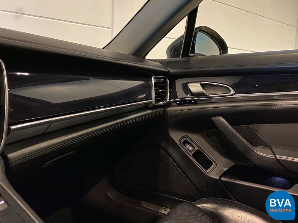 Porsche Panamera S3.0 Hybrid Tiptronic8 333 PS 2011, 27-ZSP-9.