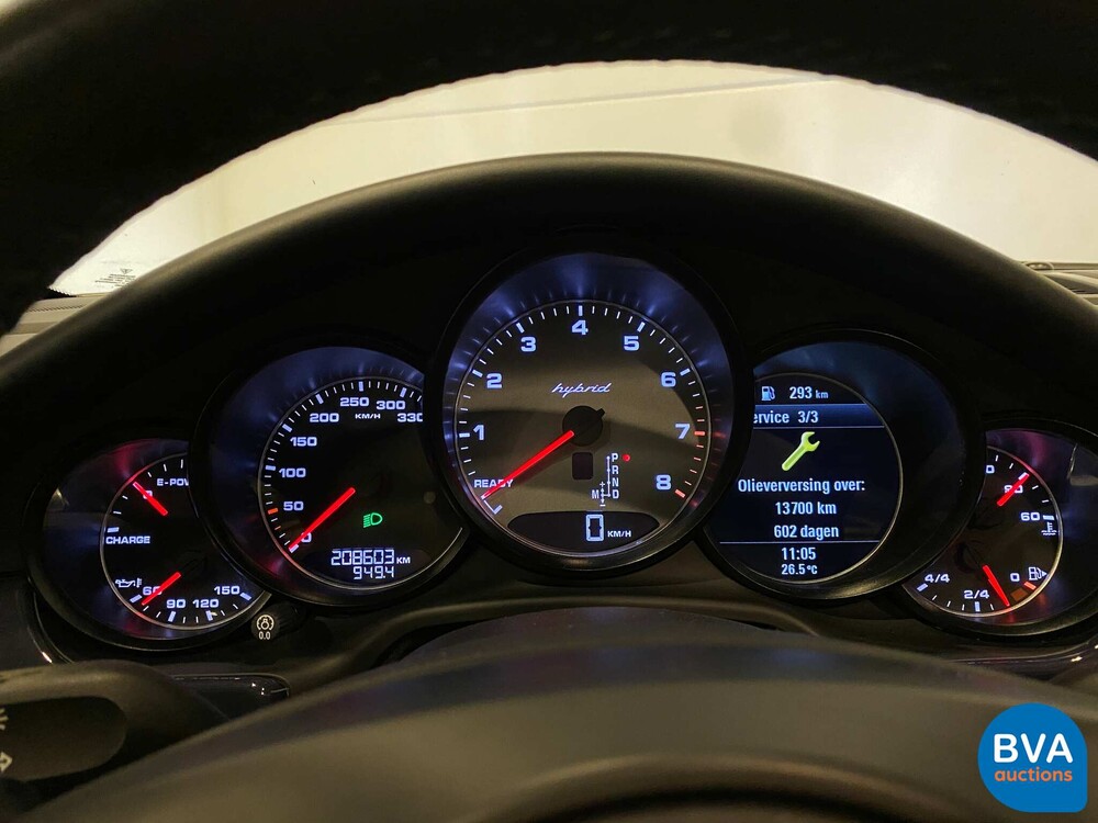 Porsche Panamera S3.0 Hybrid Tiptronic8 333 PS 2011, 27-ZSP-9.