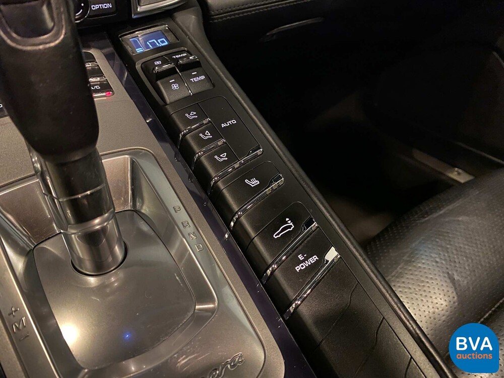 Porsche Panamera S3.0 Hybrid Tiptronic8 333 PS 2011, 27-ZSP-9.